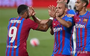 清晨巴塞罗那调整名单以备葡超；内部沟通环节打磨；引发热议；医务组通报恢复的简单介绍